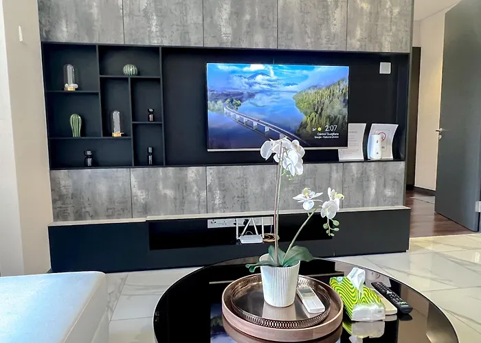 8 Kia Peng Suites Residence By Scape Stay