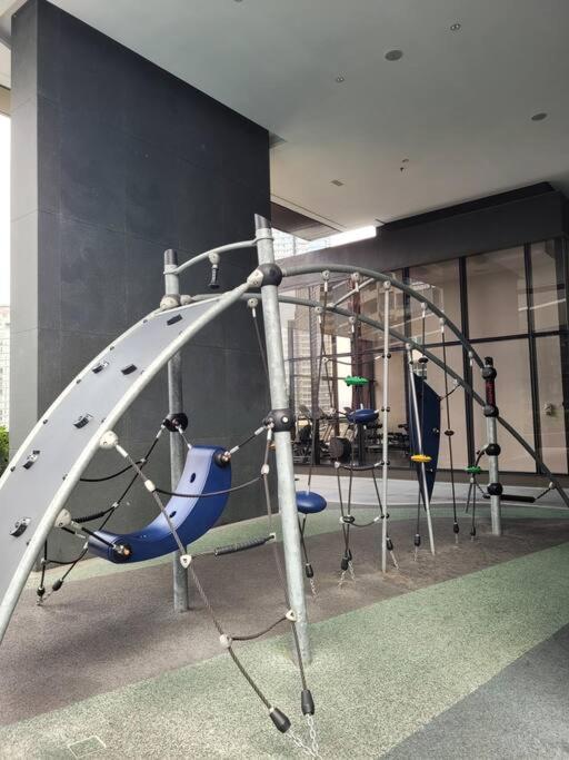 8 Kia Peng By Scape Apartment *