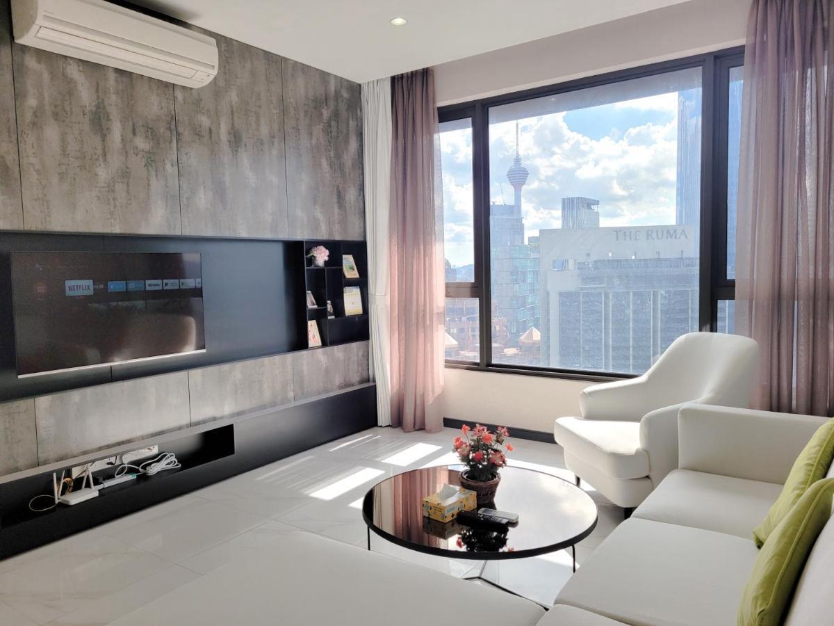 8 Kia Peng By Scape Apartment *