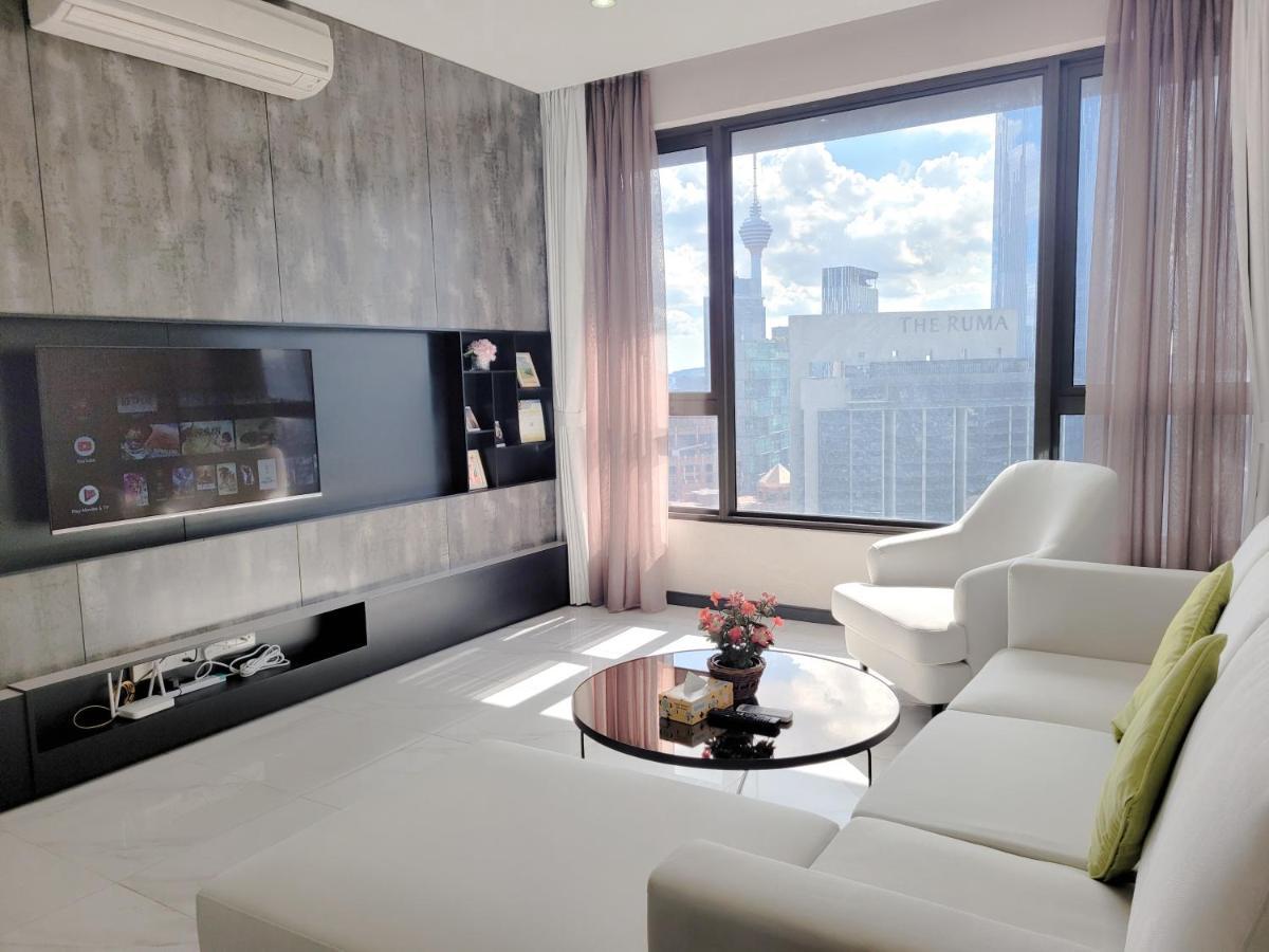 8 Kia Peng By Scape Apartment
