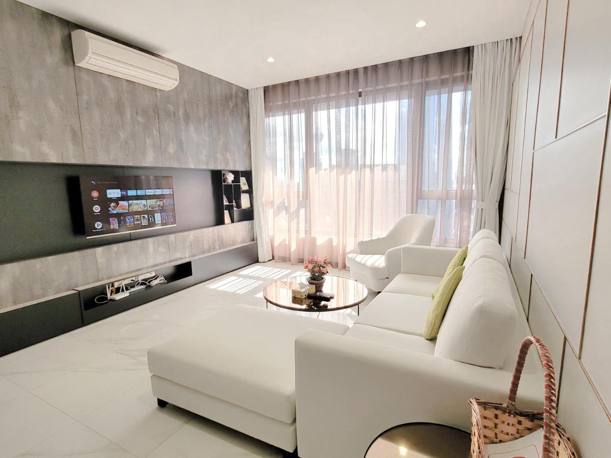 8 Kia Peng By Scape Apartment