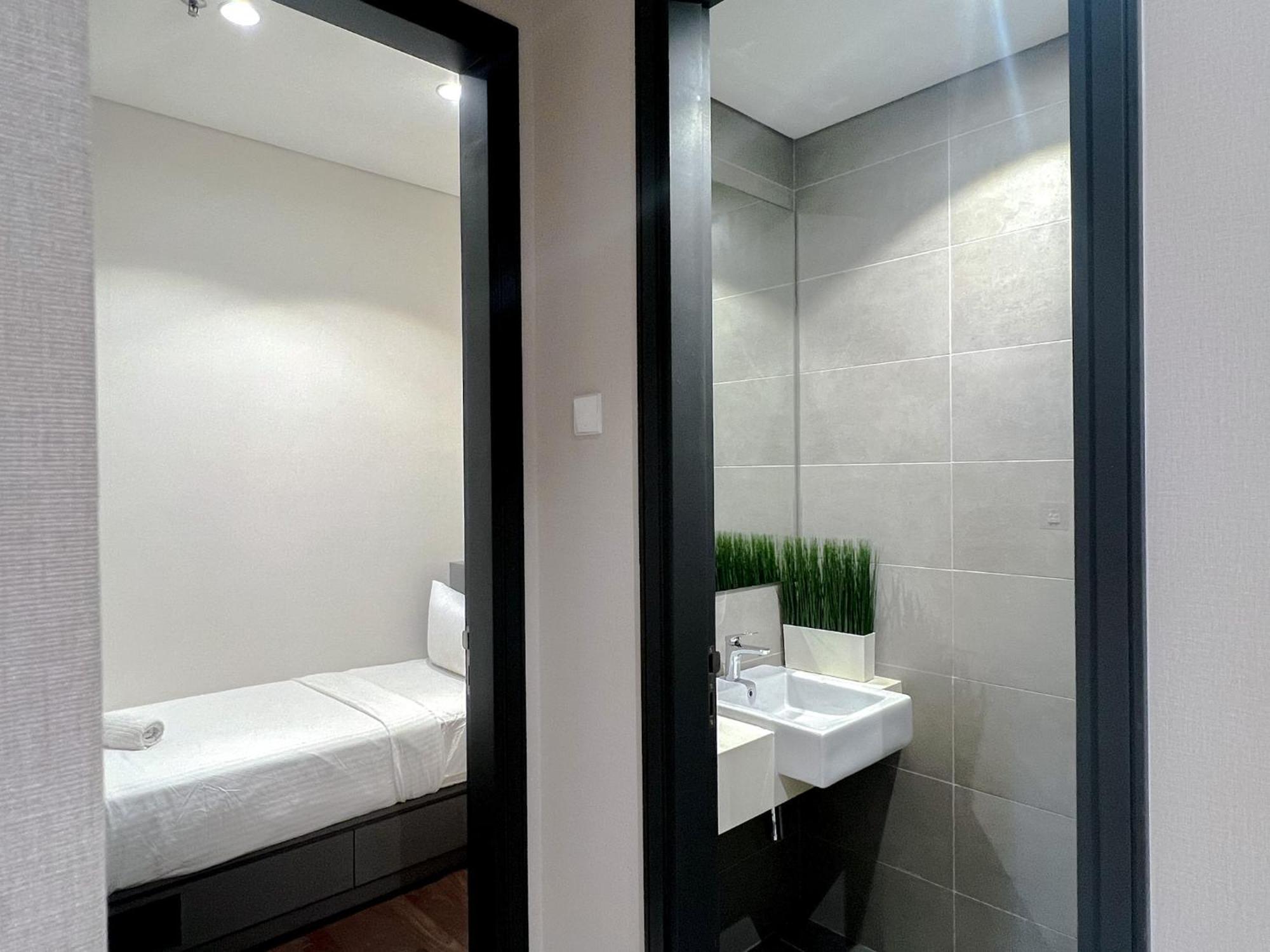 8 Kia Peng By Scape Apartment *
